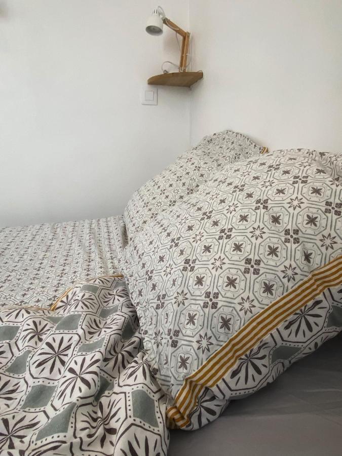 Escapade A Sanary, Au Coeur Du Village, 200M Du Port,Clim,Wifi,Parking Экстерьер фото